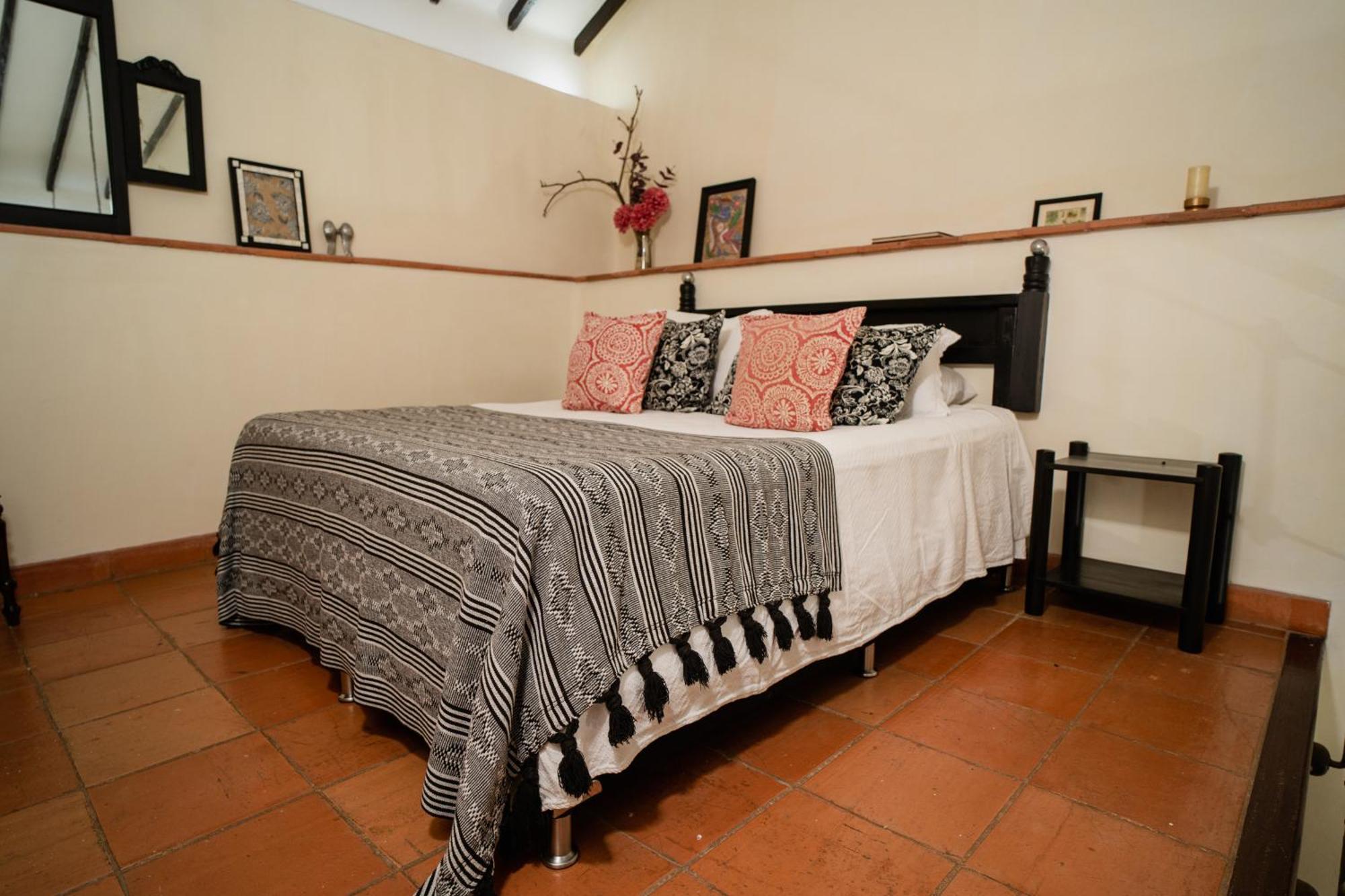 Hotel Boutique Al Alma Santa Fe de Antioquia Exterior photo